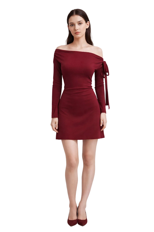 Rotes schulterfreies Minikleid mit langen Ärmeln und Bindedetail