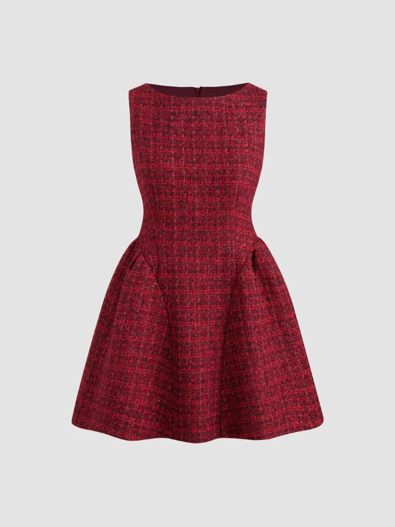 Rotes strukturiertes ärmelloses Minikleid mit ausgestelltem Rock